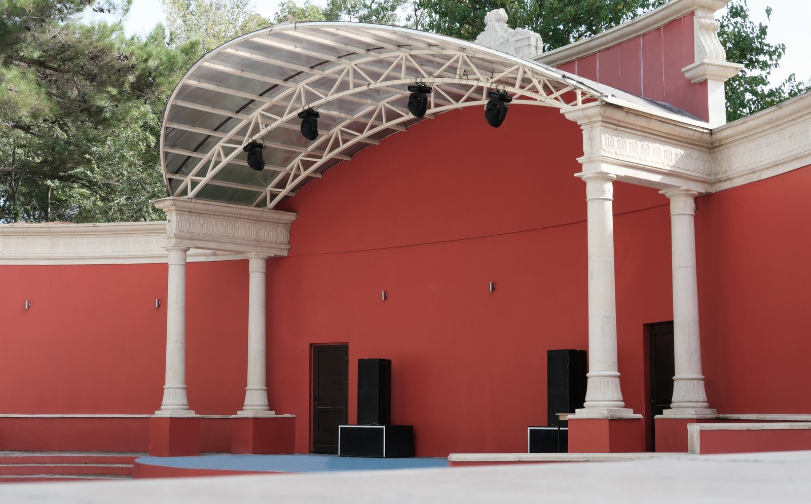 empty street stage for public perfomances, events and concerts